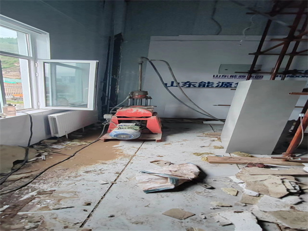 习水地基基础下沉墙体裂缝加固注浆顶升施工